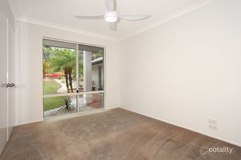 Property photo of 7 Edgeworth Place Helensvale QLD 4212