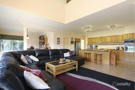 Property photo of 11 Wild Duck Way Beaconsfield VIC 3807
