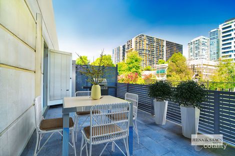 2/25 Miles St, Southbank, VIC 3006