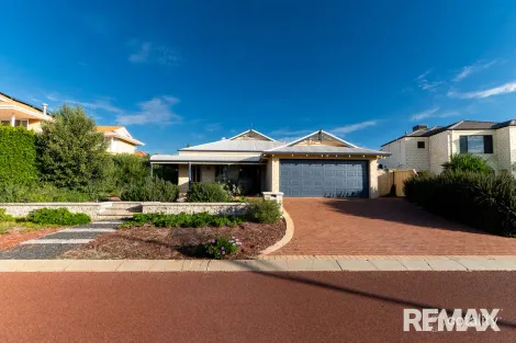 Property photo of 18 Discovery Circuit Iluka WA 6028