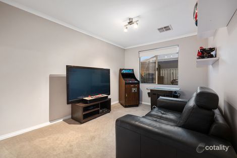 Property photo of 39 Birmingham Parade Piara Waters WA 6112