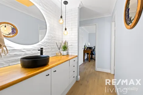 Property photo of 17 Amaroo Avenue Narangba QLD 4504