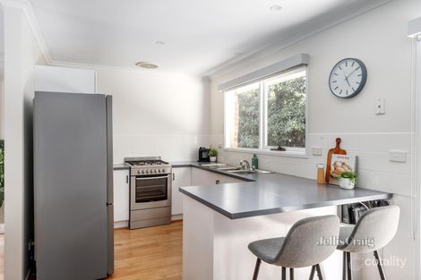 Property photo of 2/5-9 Jessop Street Greensborough VIC 3088
