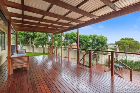Property photo of 41 Benjamin Circle Rutherford NSW 2320