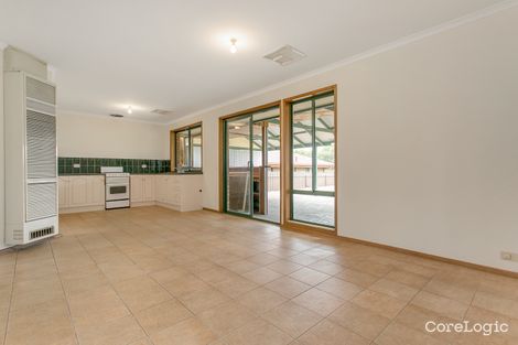 Property photo of 17 Lennon Drive Woodcroft SA 5162