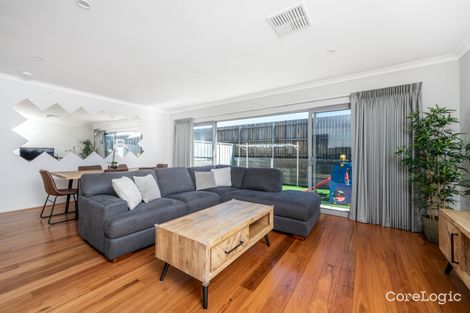Property photo of 53/4 Pearlman Street Coombs ACT 2611