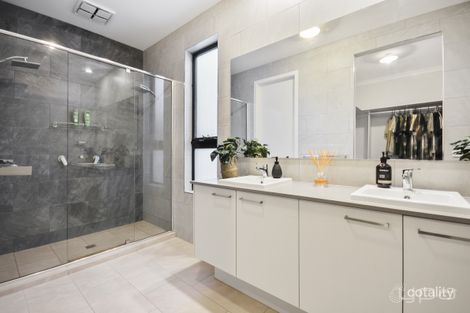 Property photo of 4 Silage Way Wyndham Vale VIC 3024