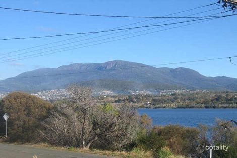 Property photo of 22 Rosny Esplanade Rosny TAS 7018