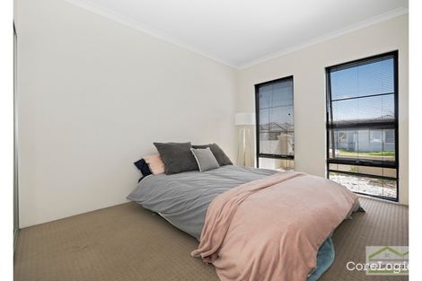 Property photo of 12 Saunton Way Ridgewood WA 6030