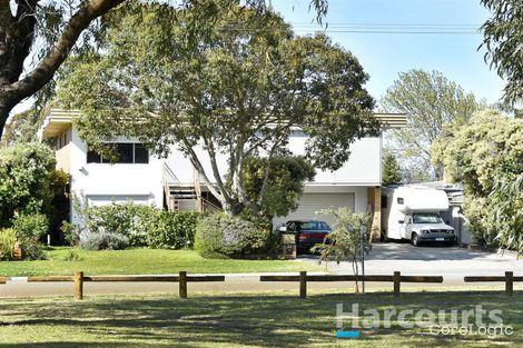 Property photo of 32 Edmondson Crescent Karrinyup WA 6018