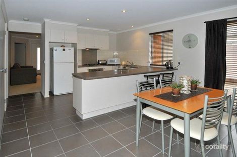 Property photo of 45 Shaftesbury Drive Epping VIC 3076