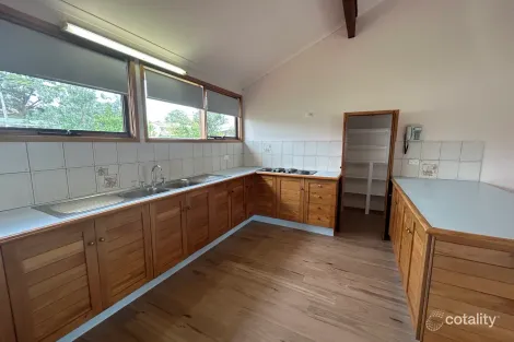 Property photo of 372 Elizabeth Drive Vincentia NSW 2540