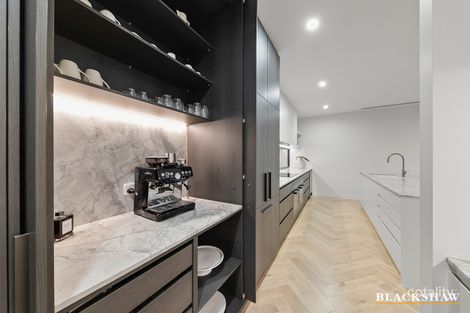 Property photo of 9 Deane Street Yarralumla ACT 2600