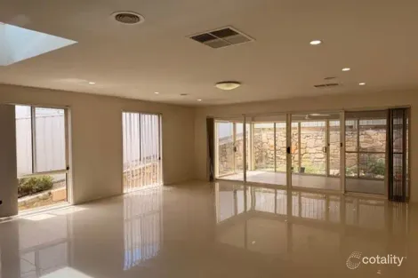 Property photo of 6 Walling Street Franklin ACT 2913