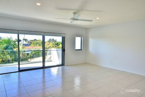 Property photo of 2/101 Pohlman Street Southport QLD 4215