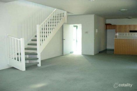Property photo of 10/19 Vaughan Crescent Kew VIC 3101
