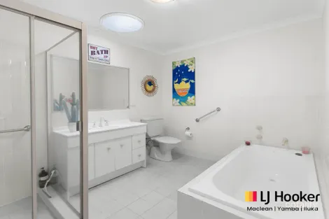 Property photo of 1/89 Charles Street Iluka NSW 2466