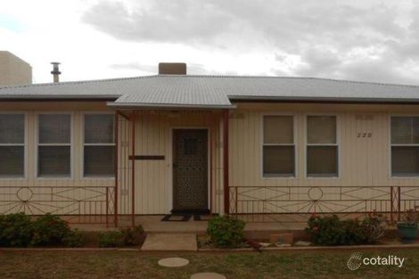 Property photo of 220 Duff Street Broken Hill NSW 2880