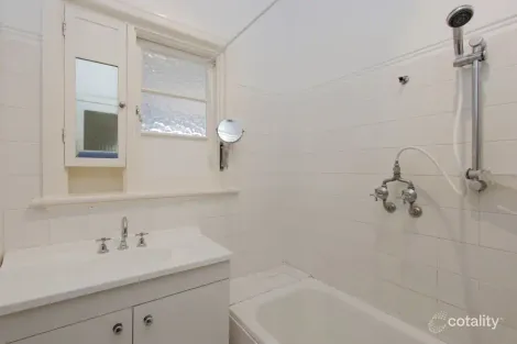 Property photo of 31 Mengler Avenue Claremont WA 6010
