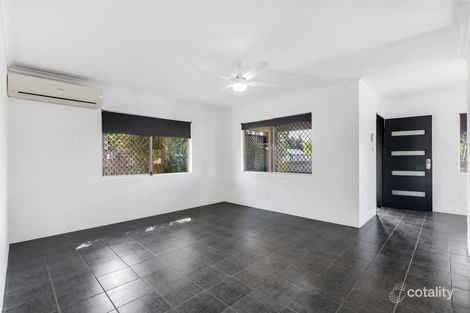 Property photo of 15 Ronto Close Manoora QLD 4870