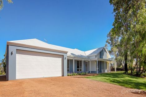 Property photo of 11 Knapp Drive Leschenault WA 6233
