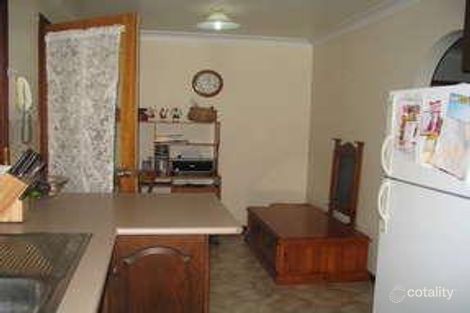 Property photo of 9 Keevil Drive Young NSW 2594