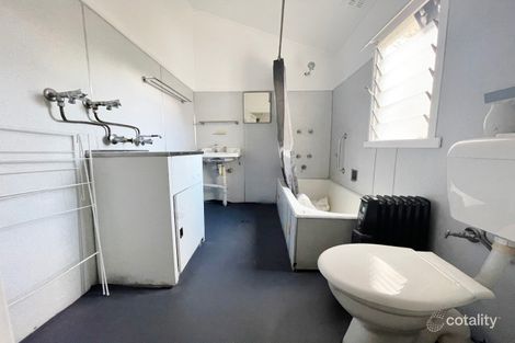 Property photo of 2/15 Cloete Street Young NSW 2594