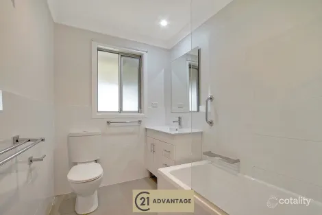 Property photo of 3 Ridgeway Crescent Quakers Hill NSW 2763