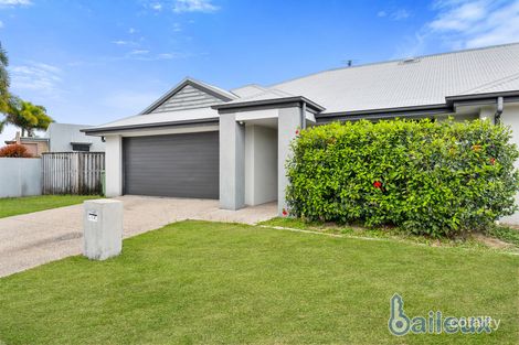 Property photo of 2/2 Whitehaven Drive Blacks Beach QLD 4740