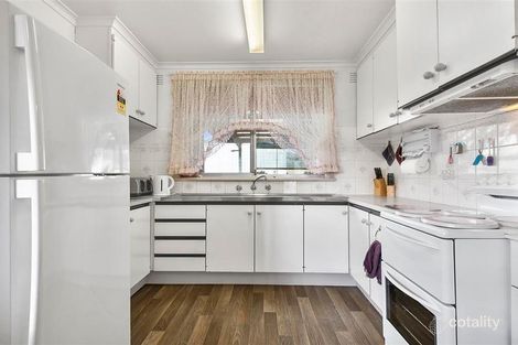 Property photo of 18 Palmer Place Kyneton VIC 3444