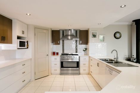 Property photo of 13 Degan Court Highfields QLD 4352