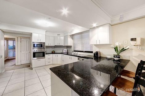 Property photo of 12/76 Thorn Street Kangaroo Point QLD 4169
