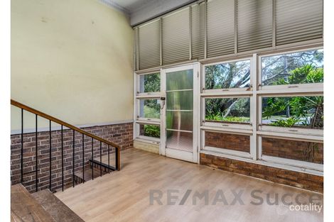 Property photo of 36 Mary Street Mount Lofty QLD 4350