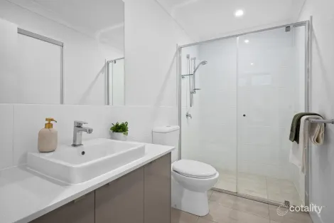 Property photo of 8 Saxby Street South Ripley QLD 4306