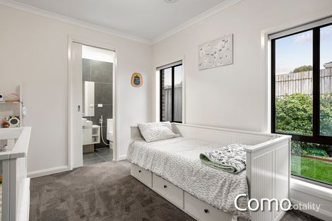 Property photo of 63 Monaco Circuit Wollert VIC 3750