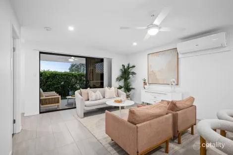 Property photo of 8 Saxby Street South Ripley QLD 4306