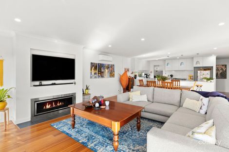 Property photo of 5 Barramundi Crescent Ocean Grove VIC 3226