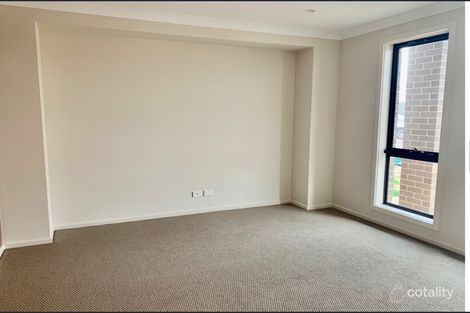 Property photo of 17 Bieger Road Leppington NSW 2179