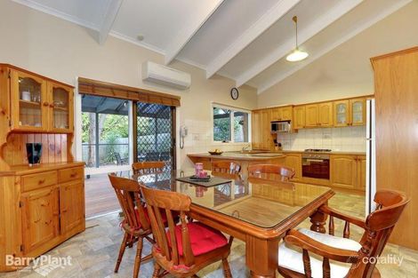 Property photo of 22 Dobell Place Mooroolbark VIC 3138