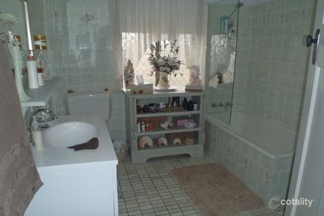 Property photo of 52 Lucas Street Gracemere QLD 4702