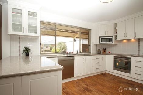 33 Eringa Ave, Loxton, SA 5333