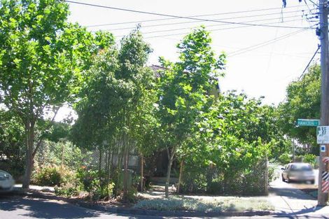 2 Hamilton St, Seddon, VIC 3011