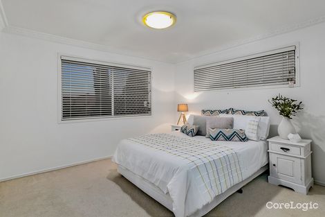 Property photo of 137 Cribb Road Carindale QLD 4152