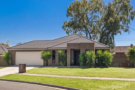 13 Rattray Ct, Canadian, VIC 3350