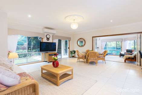 Property photo of 52 Candlebark Crescent Chapel Hill QLD 4069