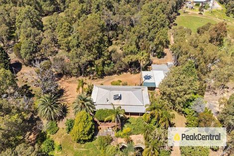 Property photo of 2 Red Cap Rise Bedfordale WA 6112