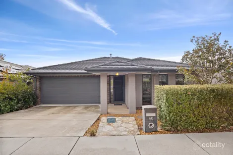 Property photo of 40 Cocoparra Crescent Crace ACT 2911