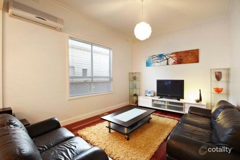 Property photo of 1/40 Emo Road Malvern East VIC 3145