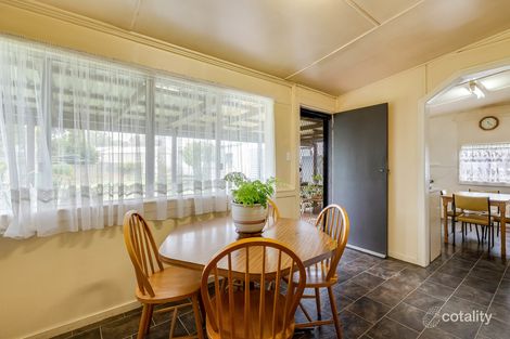 Property photo of 6 Albert Street Newtown QLD 4350