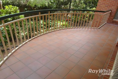 Property photo of 2/34 Wooloowin Avenue Wooloowin QLD 4030